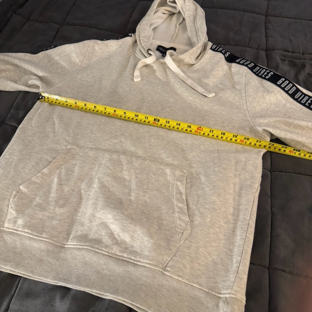 Libertador “Good Vibes” Gray Hoodie with Black Accents - Picture 3 of 4